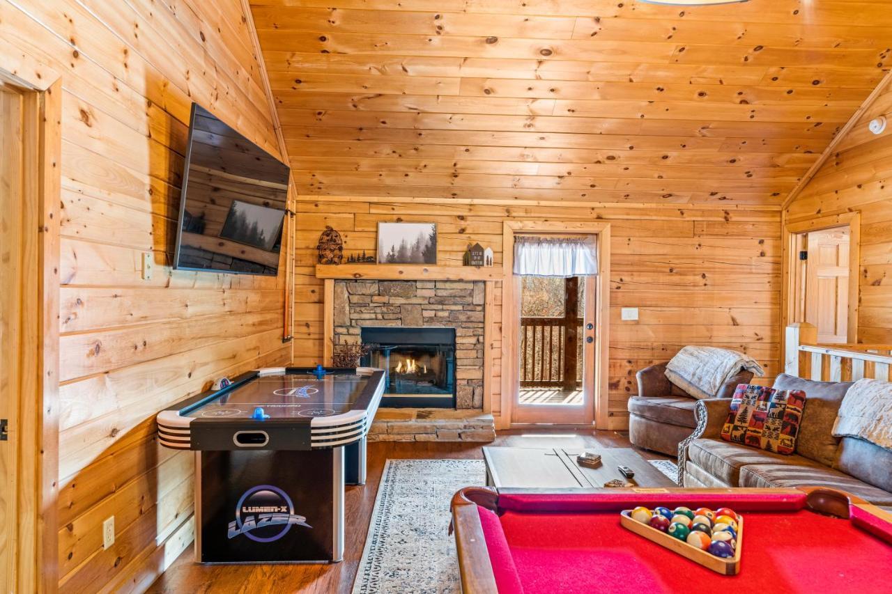 The Sly Fox - Recently Updated/ Ideal Pf Location Pigeon Forge Exteriér fotografie